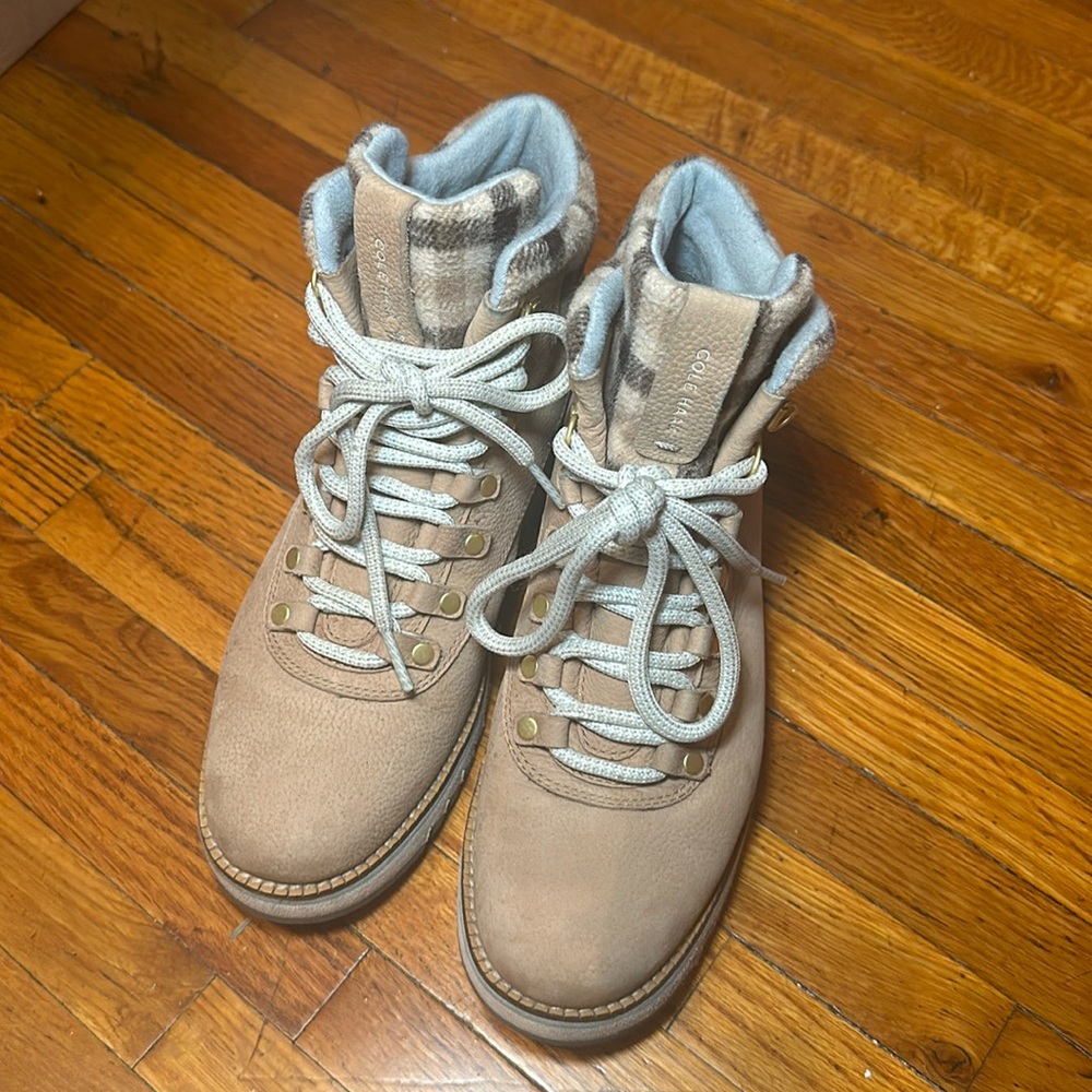 COLE HAAN BOOTS